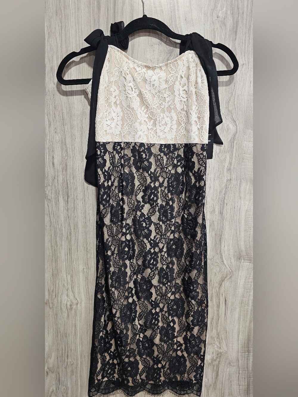 NWT Lulus Black Ivory Lace Tie-Shoulder Midi Dress Size M